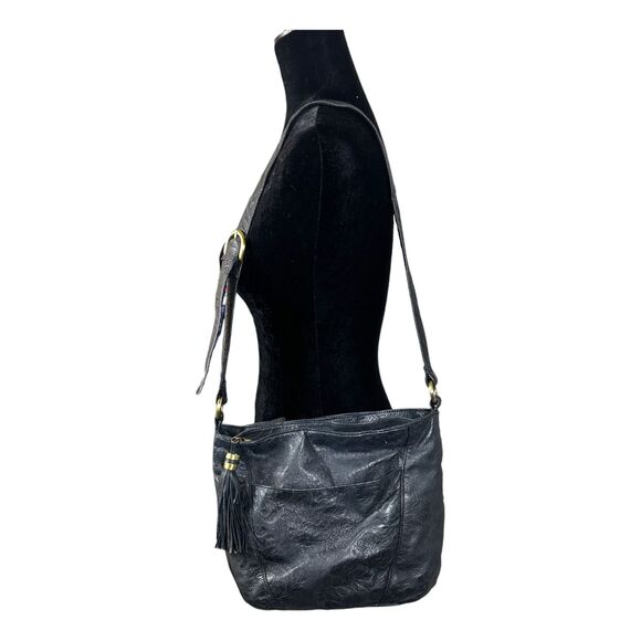 St. John's Bay Vintage Etched Leather Black Crossbody Purse - Picture 1 of 5